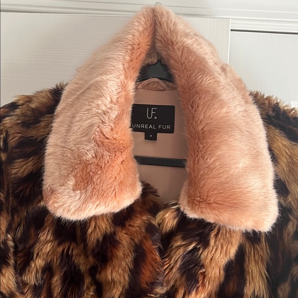 Unreal Fur Elegant Black and Cream Anima Print Trench -Medium - Picture 8 of 10